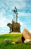 Монумент в память о Ледовом побоище на горе Соколихе